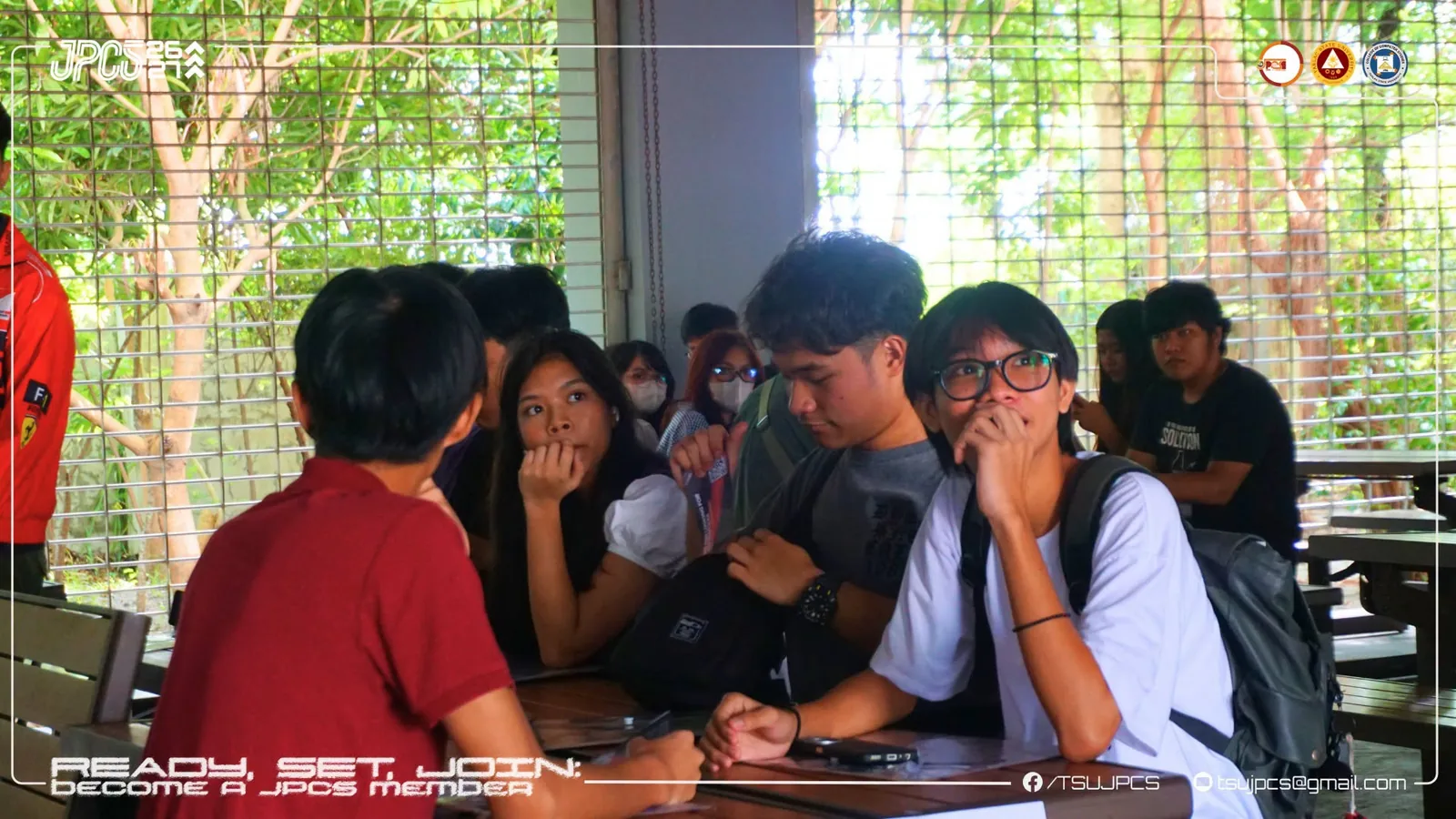 Students at the JPCS membership drive